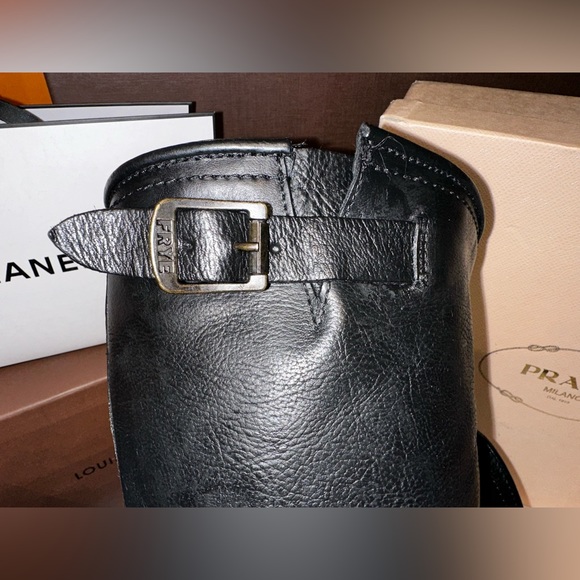 Frye Tall Black Leather Boots. Size 10 - Picture 7 of 13